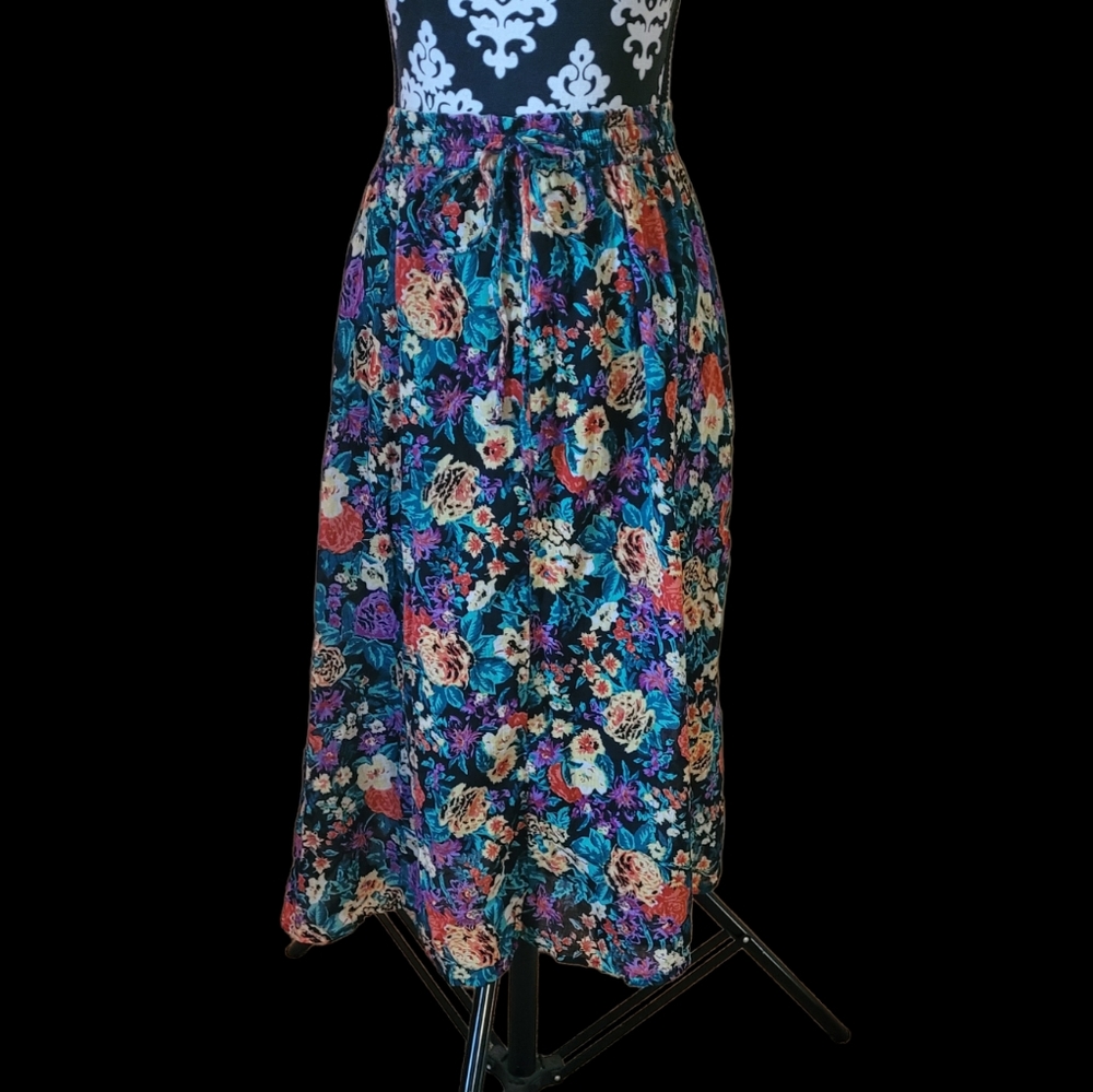 Stefano International floral skirt